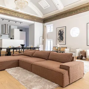 Unique 3 Bedroom In Vibrant Frederiksberg Copenhagen
